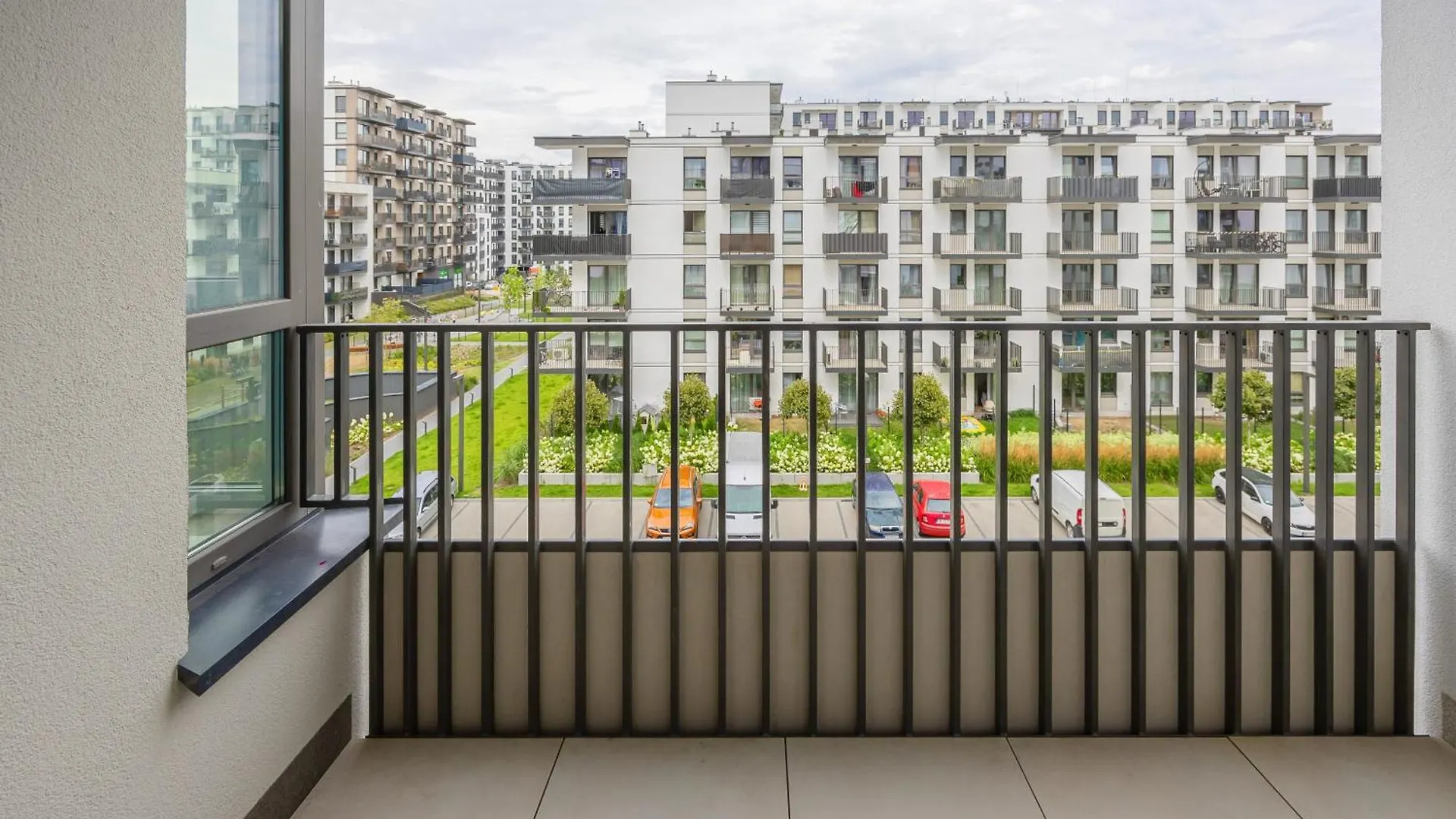Nowoczesny Apartament Z Balkonem I Miejscem Parkingowym Warszawa Ursus By Rent Like Home 0*, Warsaw Poland